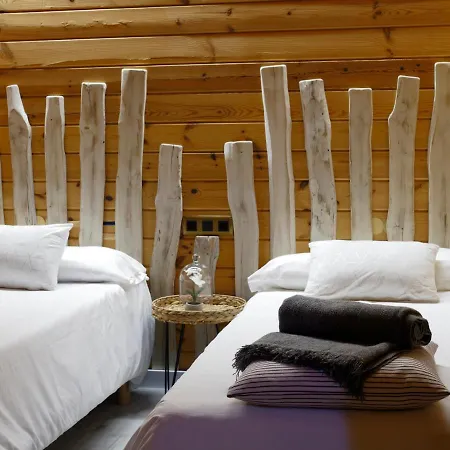 Las Cabanas * Vegaquemada